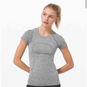 Lululemon swiftly tech dark grey short sleeve